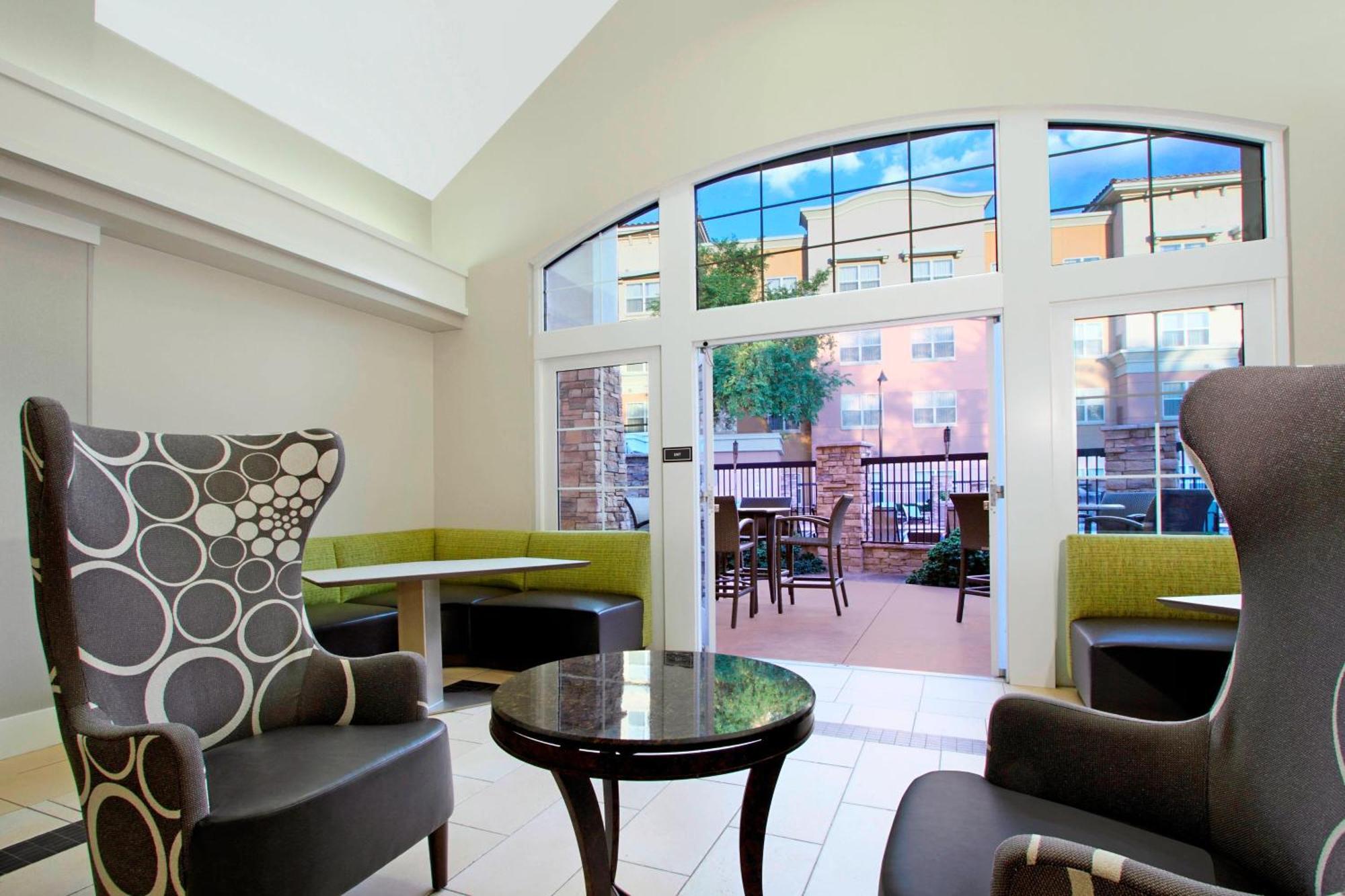 Residence Inn Phoenix Glendale Sports & Entertainment District מראה חיצוני תמונה