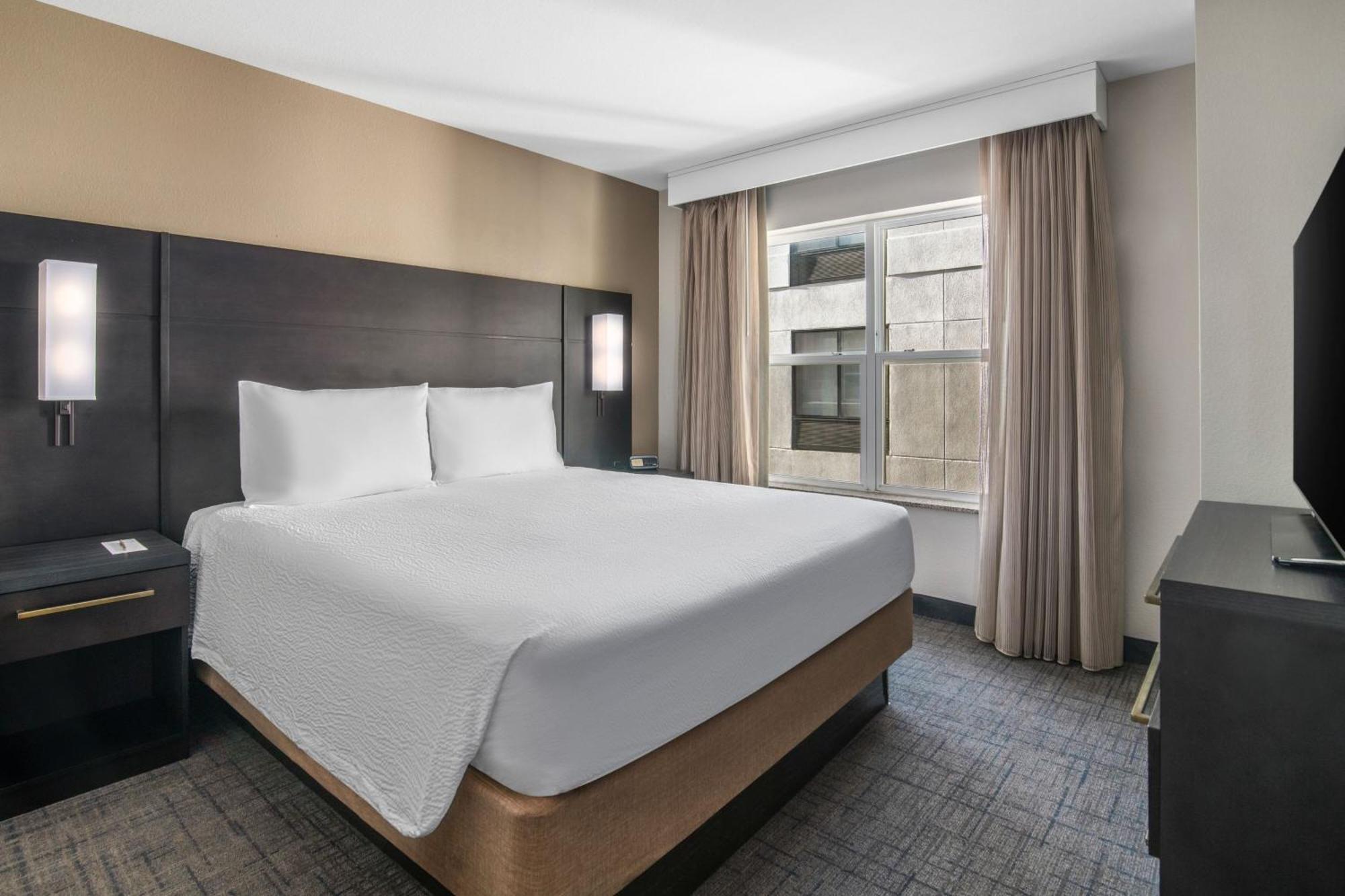 Residence Inn Phoenix Glendale Sports & Entertainment District מראה חיצוני תמונה