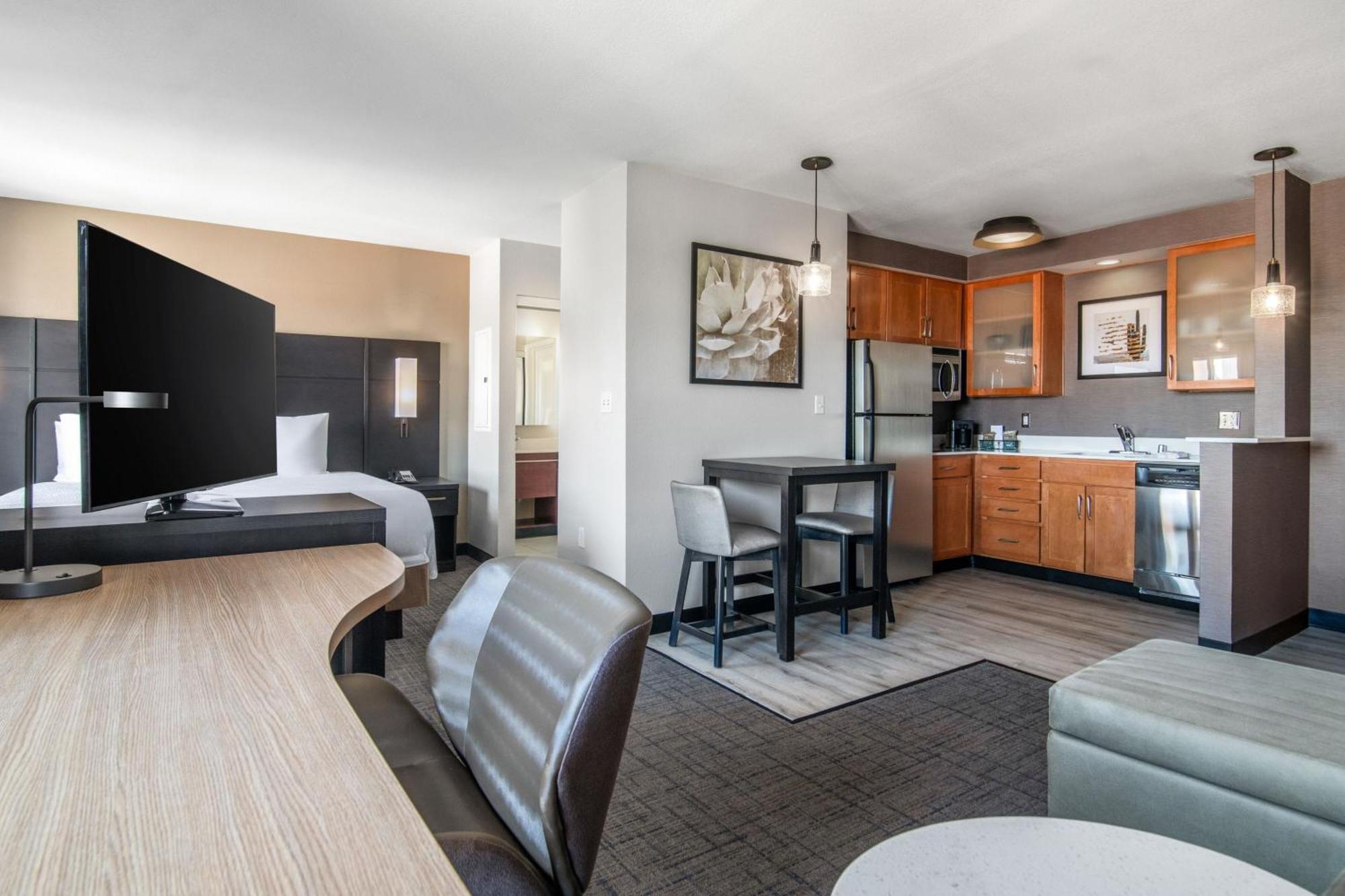 Residence Inn Phoenix Glendale Sports & Entertainment District מראה חיצוני תמונה