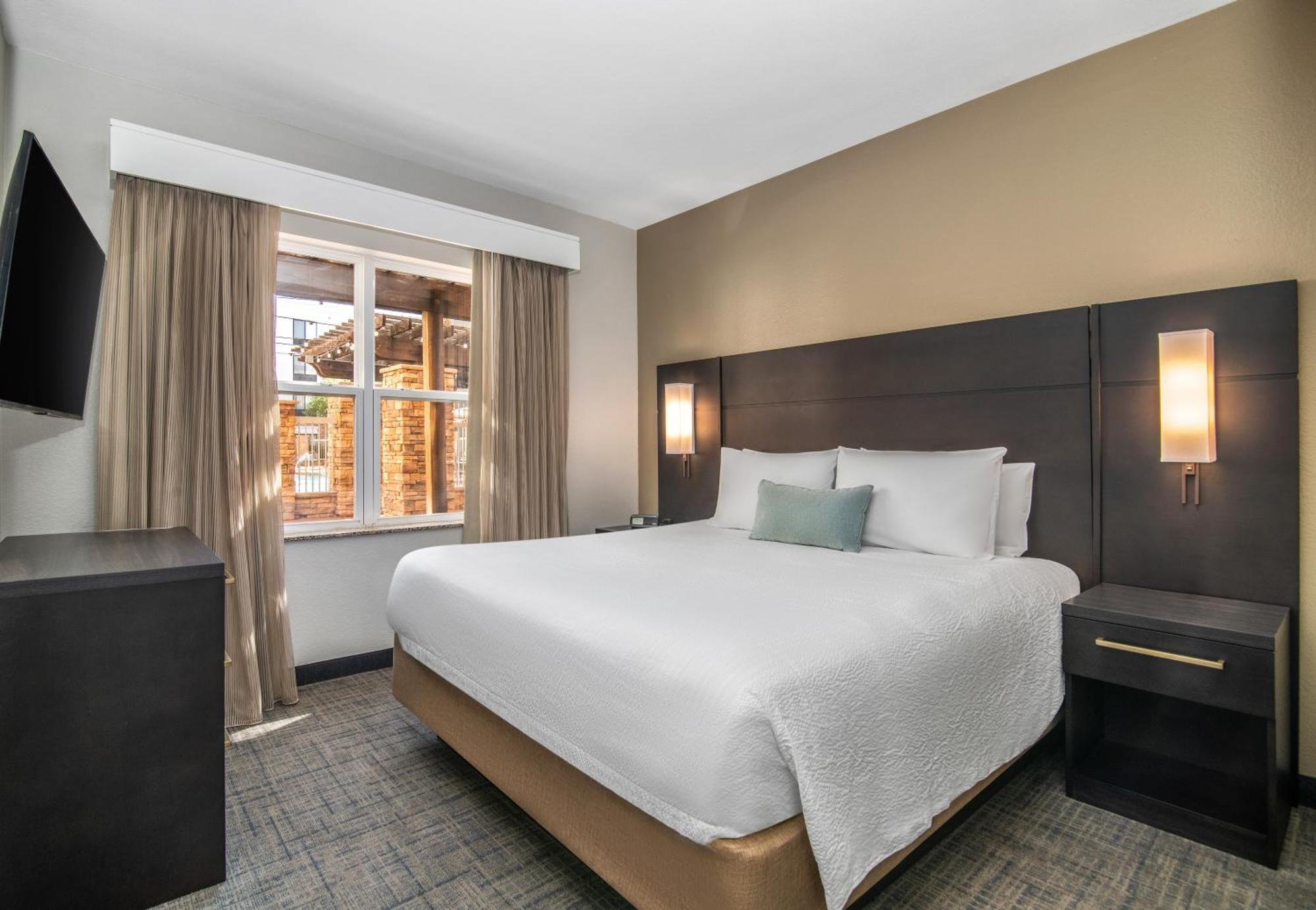 Residence Inn Phoenix Glendale Sports & Entertainment District מראה חיצוני תמונה