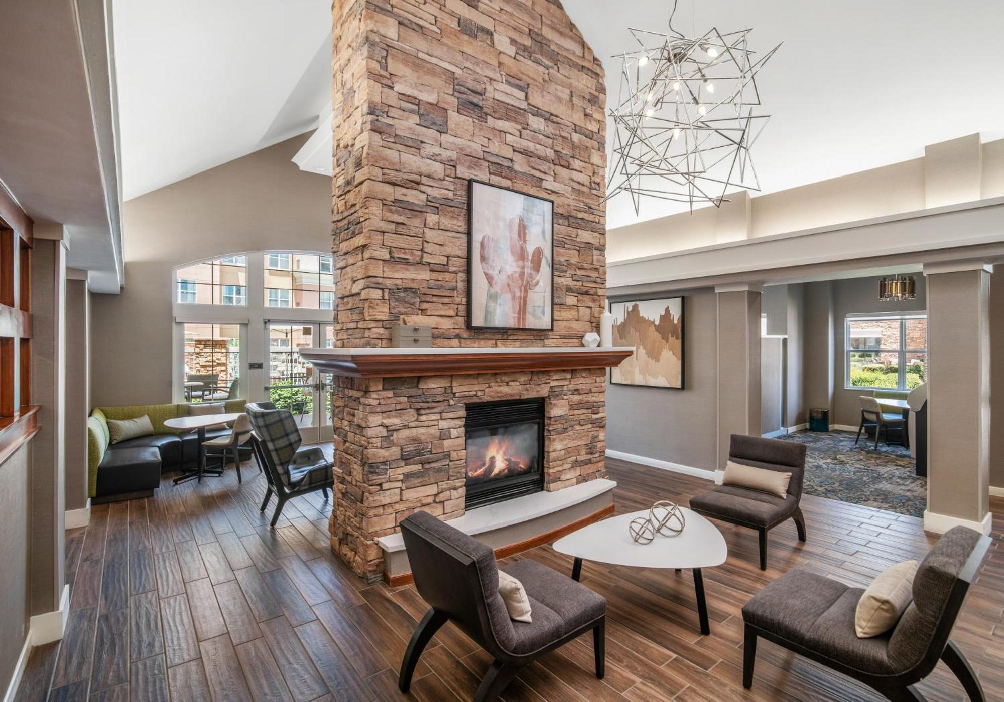 Residence Inn Phoenix Glendale Sports & Entertainment District מראה חיצוני תמונה