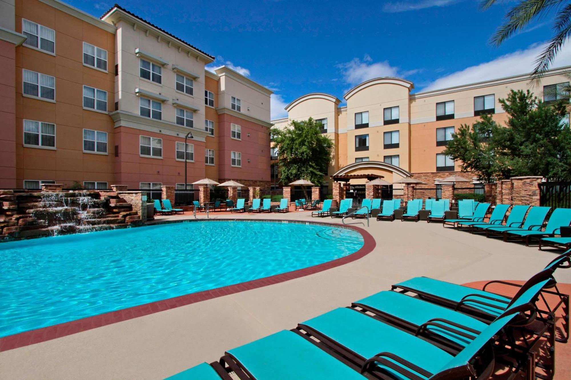 Residence Inn Phoenix Glendale Sports & Entertainment District מראה חיצוני תמונה