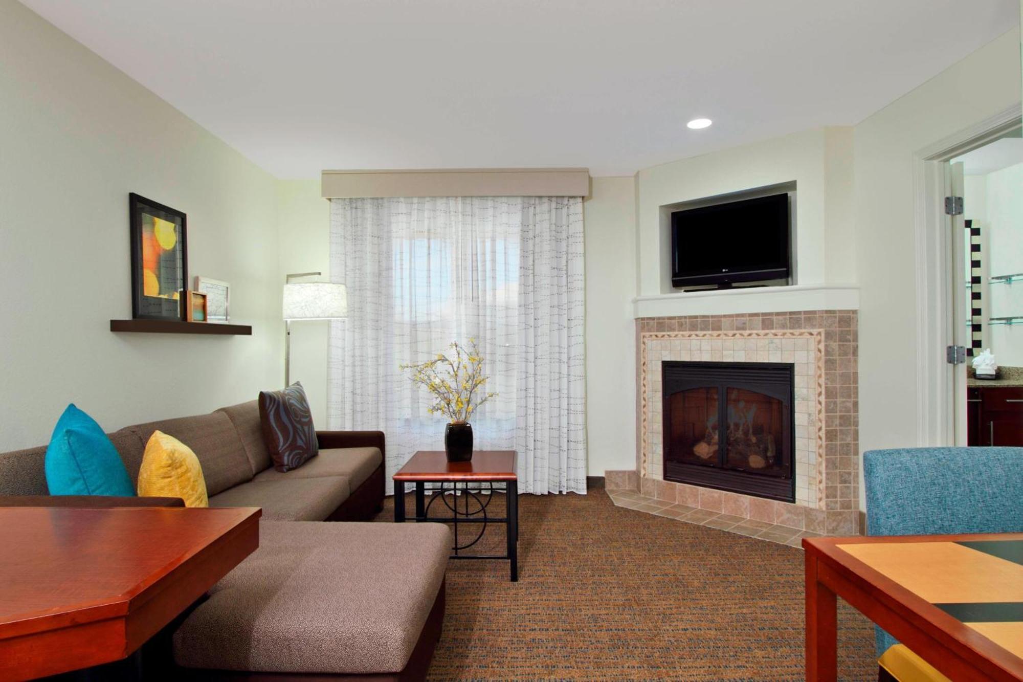 Residence Inn Phoenix Glendale Sports & Entertainment District מראה חיצוני תמונה
